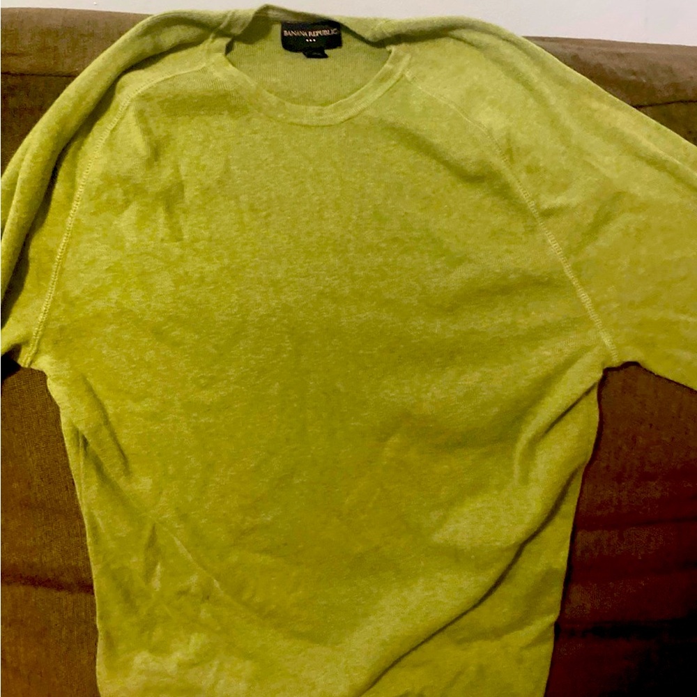 Banana Republic long sleeve sweater size medium